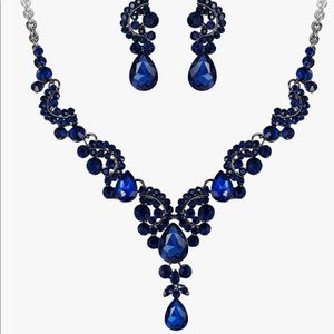 EVER FAITH Rhinestone Crystal Bridal Floral Wave Teardrop Necklace Earrings Set
